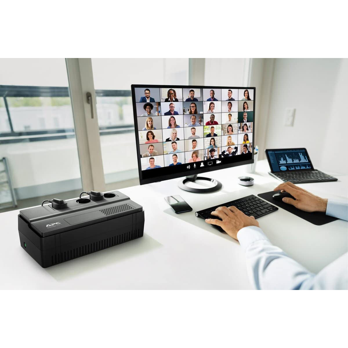 Apc Off Line Uninterruptible Power Supply System Ups Apc Bv1000I-Gr 600 W (Refurbished A)