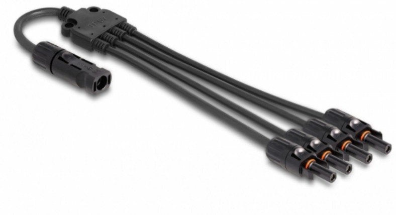 Delock DL4 Solar Splitter Cable 1 X Connector Male a 4 X Connector Female 50CM Black
