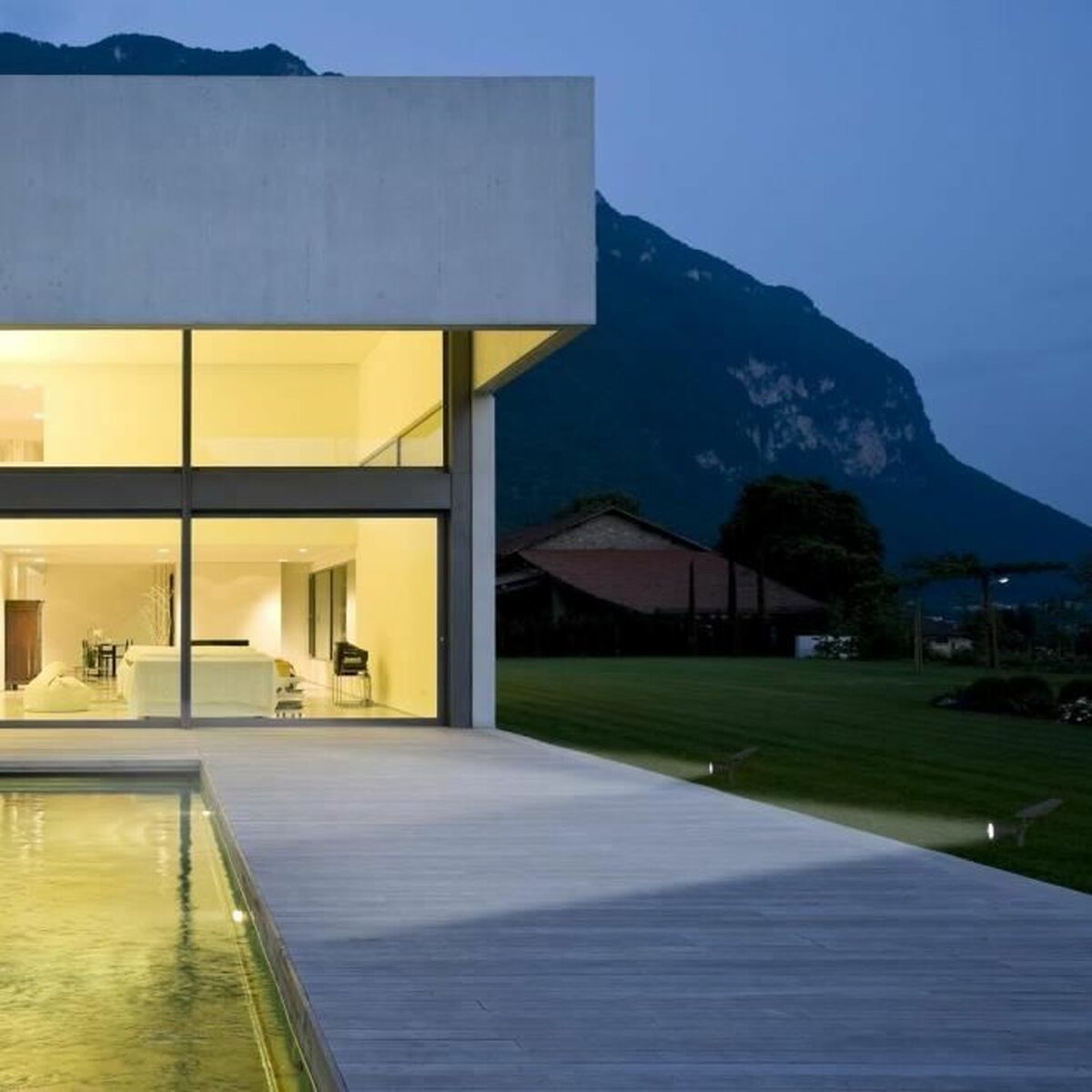 V8HAE8DF74E97E0B48C2C94B56F3A0C1BB6R7366590P3