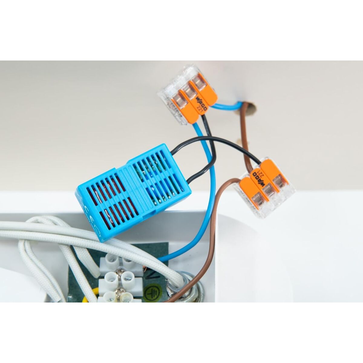 V2H826003964A6780BC6CD8167BAB850E04R7611654P7