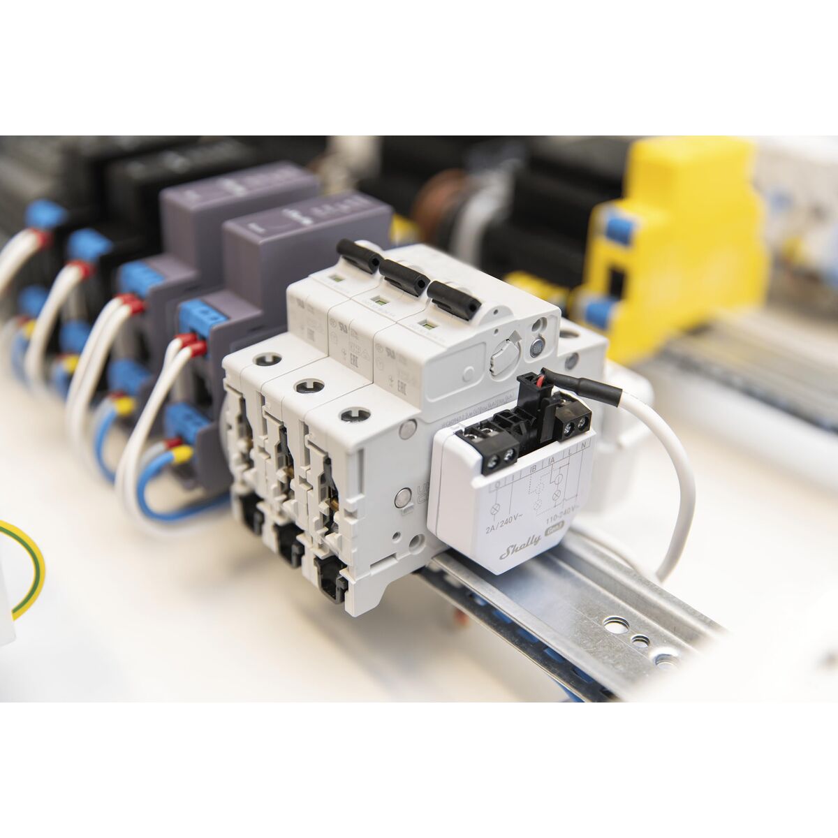 V2H30043CD7ED5284620A1677420DFE3E9AR7640949P5