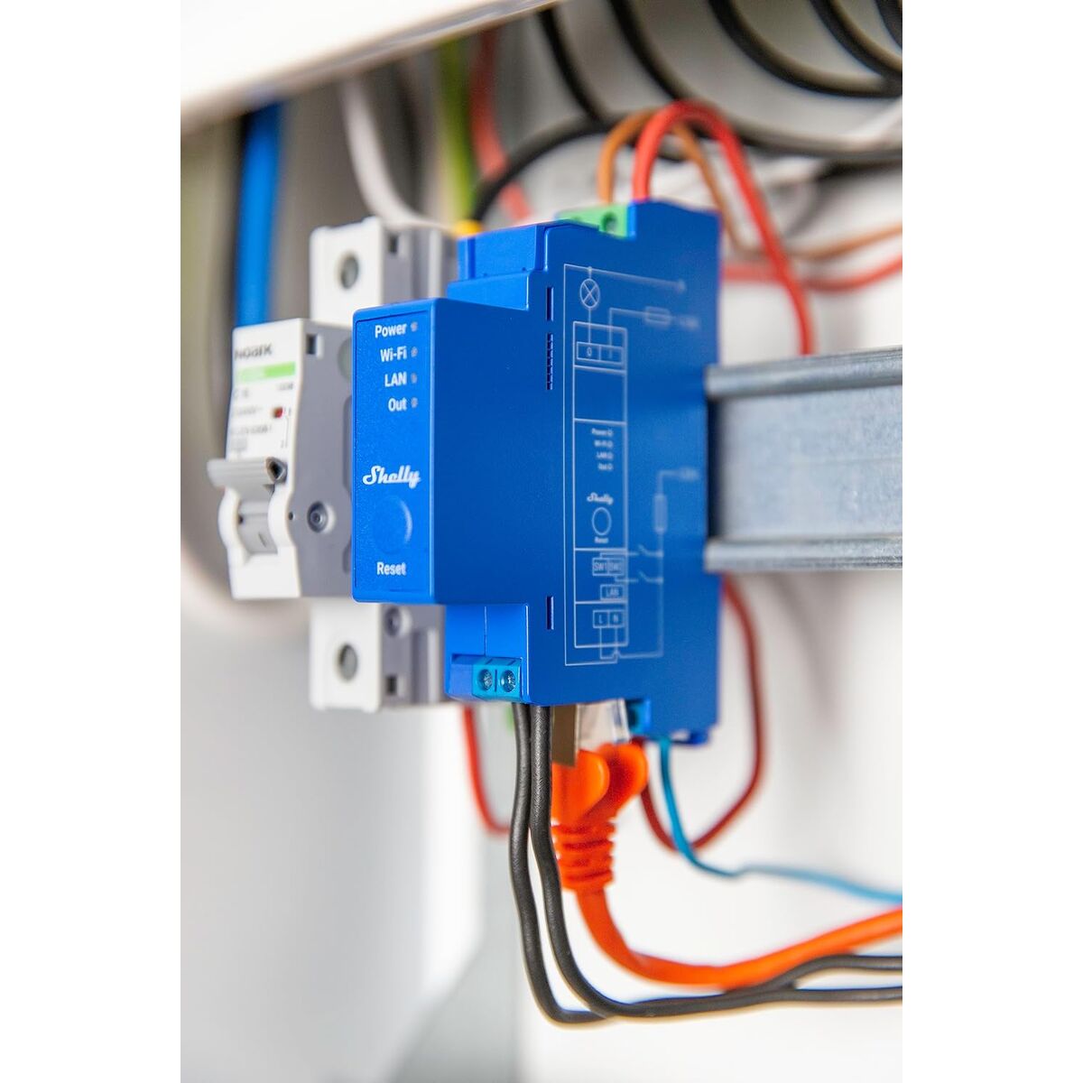 V2H8A1831FC2779BF5799CCE32CB4783BACR7626888P8