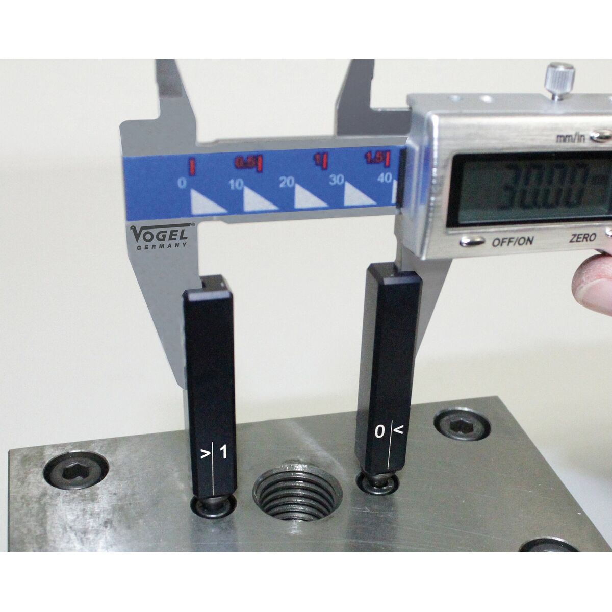 V5HF0E856796333DCABA21D430836017AFER7272596P8