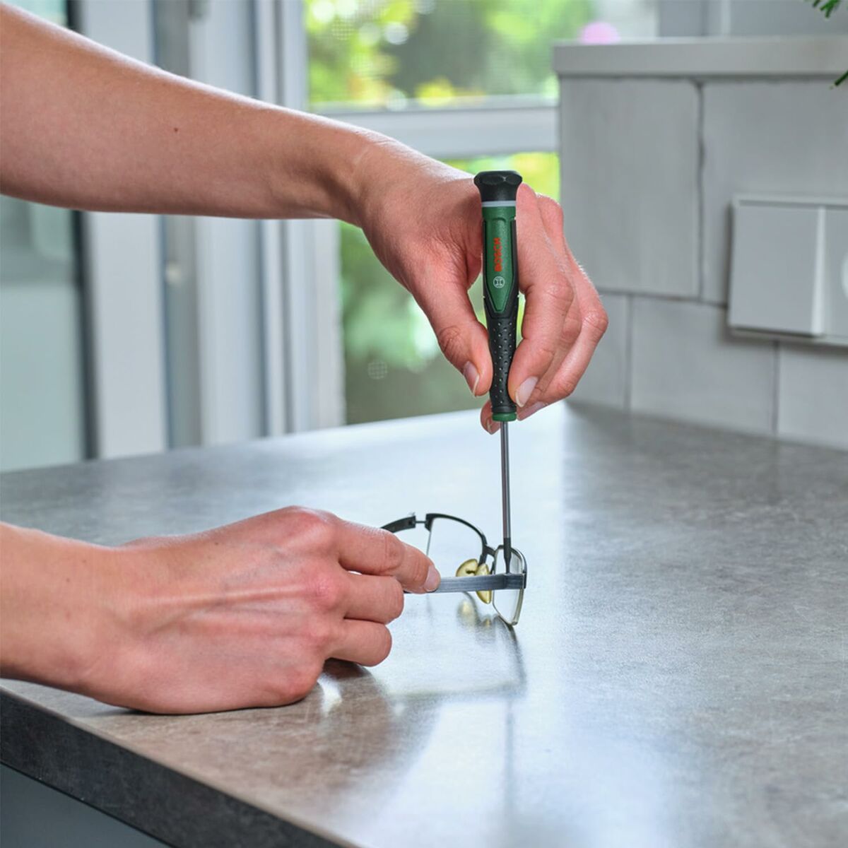 V6HBB8C031027465BD26AE4574FB061F6C4R5503448P4