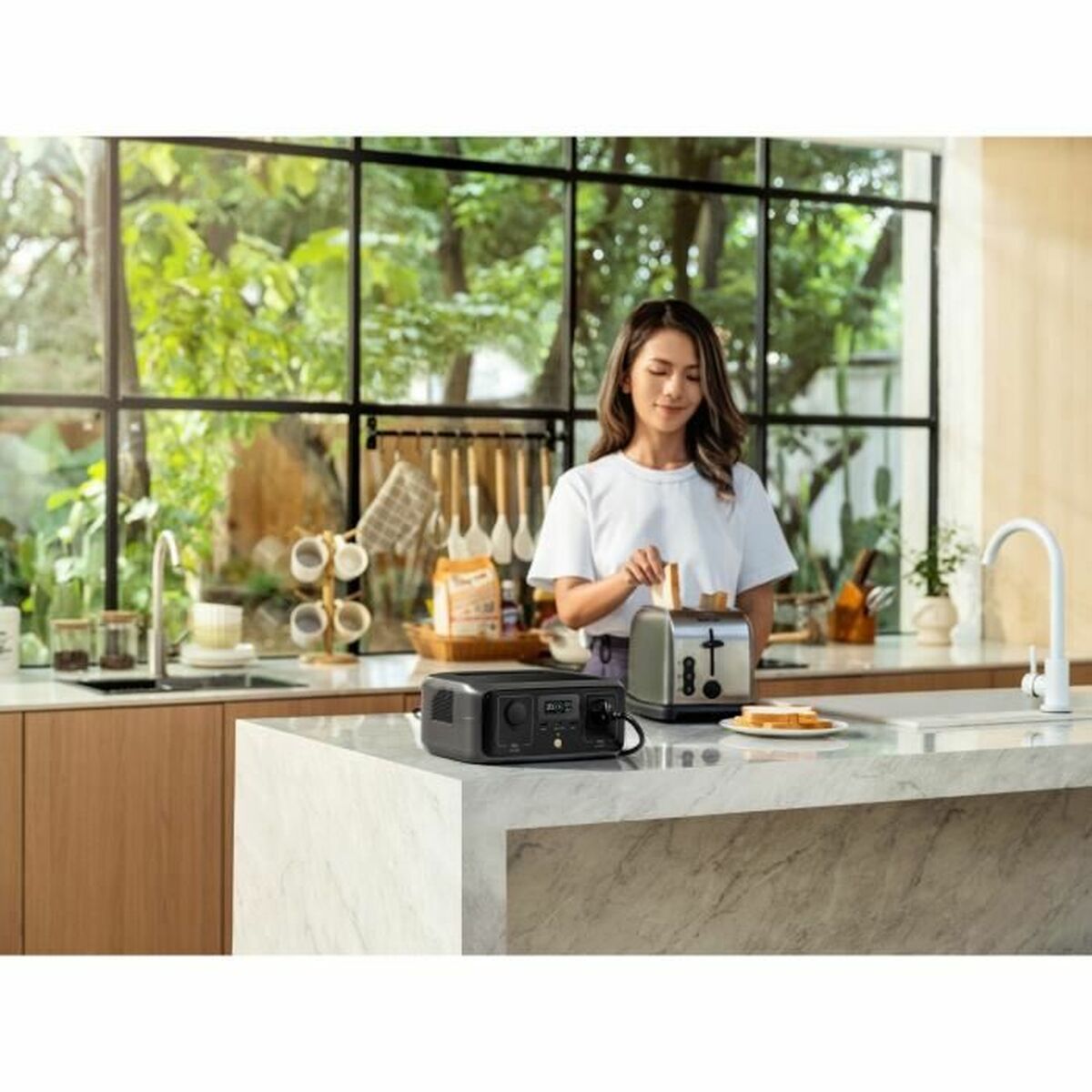 V4H799663A90280336DA0130C6AD12A8404R7040075P2