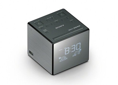 Sony XDR-C1DBP Silver / Black — image 1