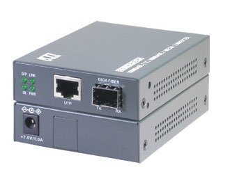 Kti PoE/Pd 1000T To 1000LX Fiber Media Converter — image 1